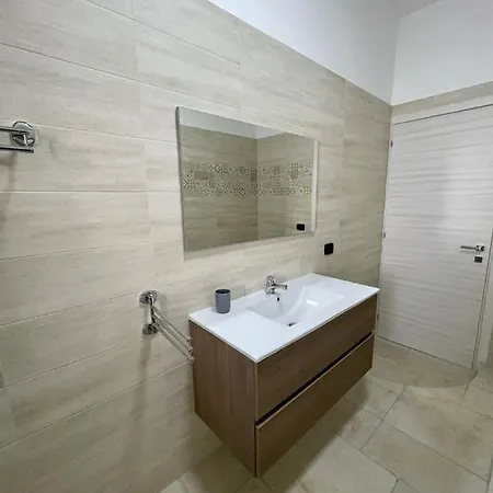 La Piazzetta לינה וארוחת בוקר Fragagnano