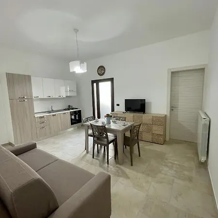 לינה וארוחת בוקר La Piazzetta