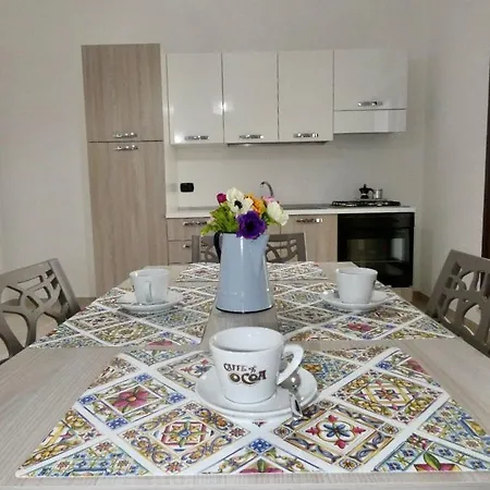 La Piazzetta לינה וארוחת בוקר