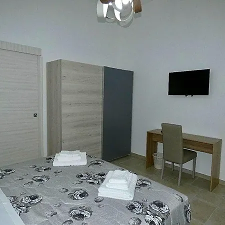 Bed & Breakfast La Piazzetta